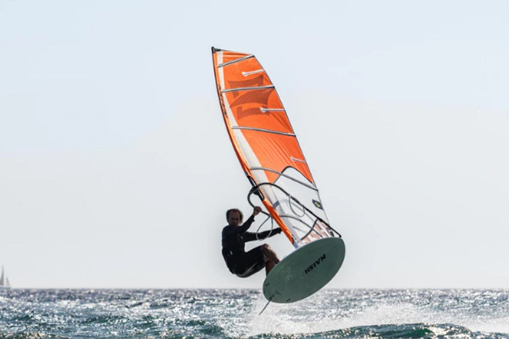 Vela NAISH EDGE 2025