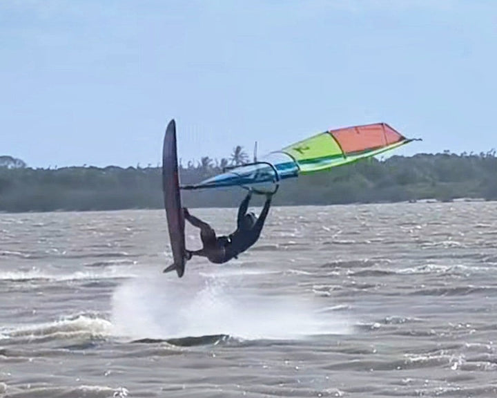 Vela S2Maui Ninja 2026 CARBON + TECH