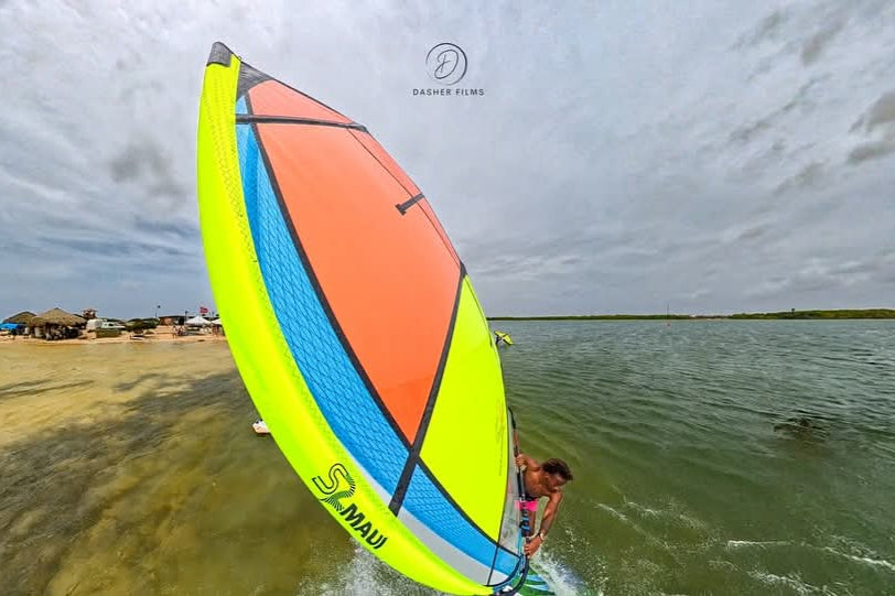Vela S2Maui Ninja 2026 CARBON + TECH
